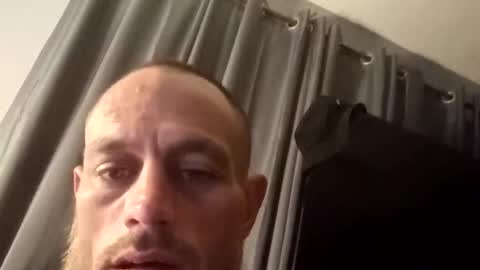 Snapshot of aftermathr3 chatting on October 30, 3:08 am aftermathr3 online show from October 30, 3:08 am