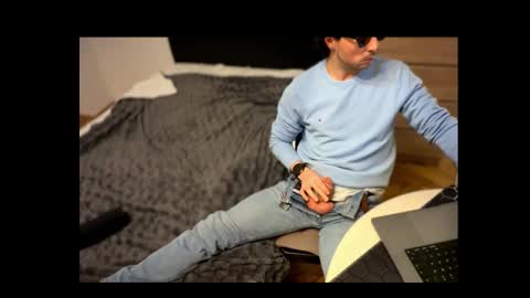 Snapshot of aftertherun chatting on March 26, 9:31 pm AfterTheRun online show from March 26, 9:31 pm