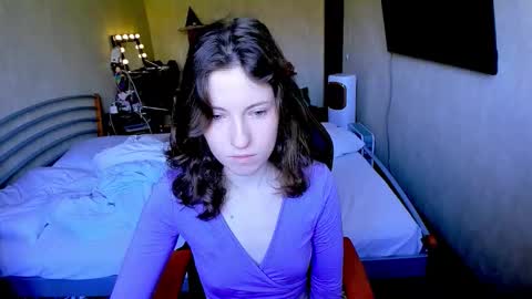 Snapshot of agata_in_wonderland chatting on September 17, 8:49 am agata_in_wonderland online show from September 17, 8:49 am