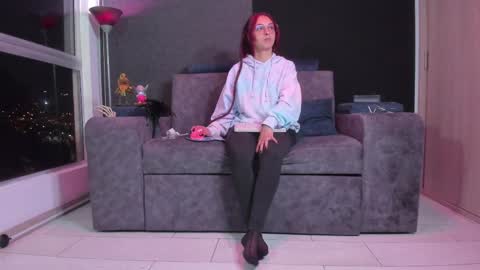 Snapshot of agatacollinsss chatting on February 22, 7:34 am Agata Collinss online show from February 22, 7:34 am