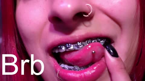 Snapshot of agatacollinsss chatting on September 15, 6:24 am Agata Collinss online show from September 15, 6:24 am