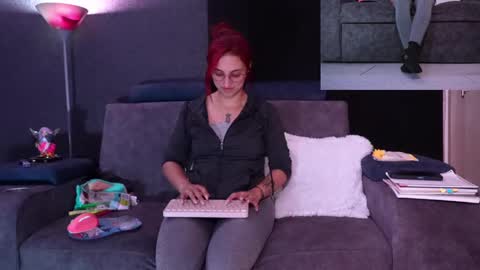 Snapshot of agatacollinsss chatting on September 16, 4:35 am Agata Collinss online show from September 16, 4:35 am