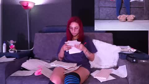 Snapshot of agatacollinsss chatting on September 22, 3:52 am Agata Collinss online show from September 22, 3:52 am