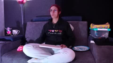 Snapshot of agatacollinsss chatting on September 26, 6:06 am Agata Collinss online show from September 26, 6:06 am