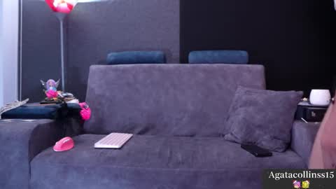 Snapshot of agatacollinsss chatting on November 13, 11:25 pm Agata Collinss online show from November 13, 11:25 pm