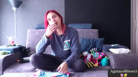 Snapshot of agatacollinsss chatting on November 16, 4:12 pm Agata Collinss online show from November 16, 4:12 pm