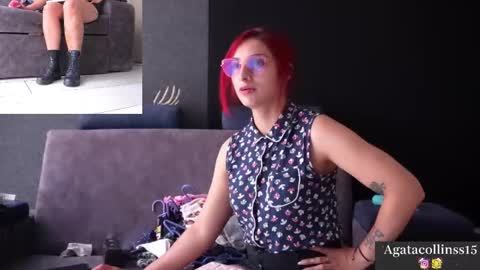 Snapshot of agatacollinsss chatting on November 25, 4:07 pm Agata Collinss online show from November 25, 4:07 pm