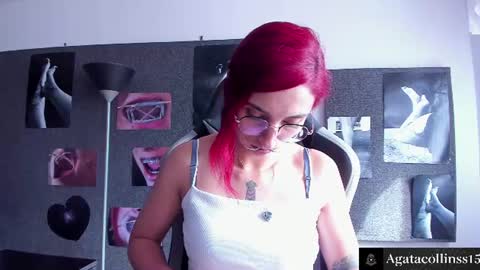 Snapshot of agatacollinsss chatting on June 15, 8:33 pm Agata Collinss online show from June 15, 8:33 pm