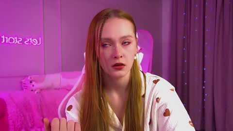 AgataFoxley online show from September 30, 6:57 pm