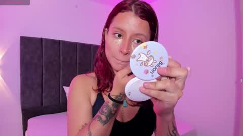 Snapshot of agataliz chatting on October 29, 12:29 pm Agata Liz online show from October 29, 12:29 pm