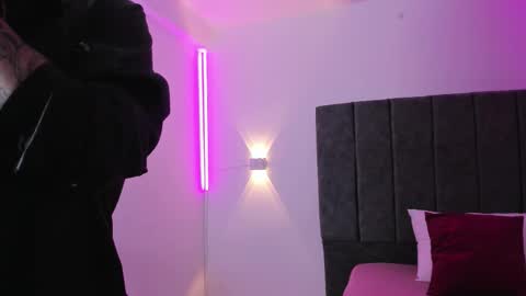 Snapshot of agataliz chatting on November 7, 4:18 pm Agata Liz online show from November 7, 4:18 pm