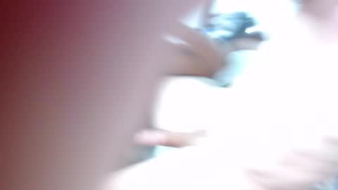 independent model online show from January 23, 7:32 am