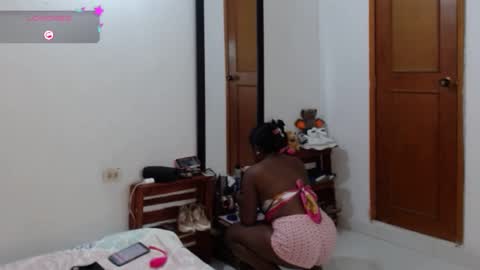 independent model online show from February 28, 4:32 am