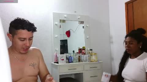 Snapshot of agatasexyxx chatting on May 11, 5:35 am independent model online show from May 11, 5:35 am