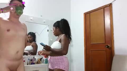 Snapshot of agatasexyxx chatting on May 25, 5:02 am independent model online show from May 25, 5:02 am