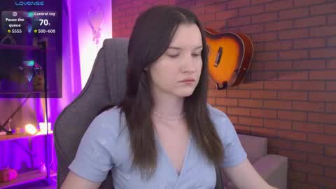 Snapshot of agatawillis chatting on May 23, 5:23 am Agata online show from May 23, 5:23 am