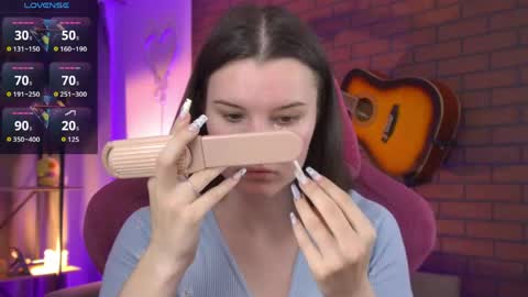 Snapshot of agatawillis chatting on May 24, 6:29 am Agata online show from May 24, 6:29 am
