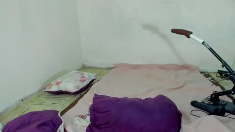 Snapshot of agatha_asthon chatting on February 6, 5:14 am agatha_asthon online show from February 6, 5:14 am