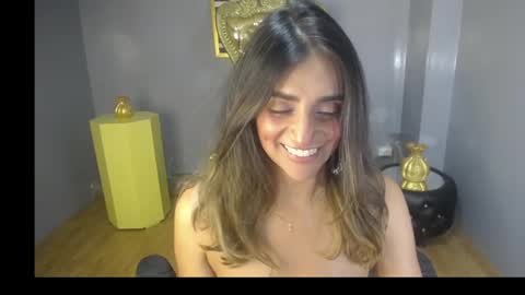 Snapshot of agatha_brooks_t chatting on September 26, 12:42 pm AGATHA online show from September 26, 12:42 pm