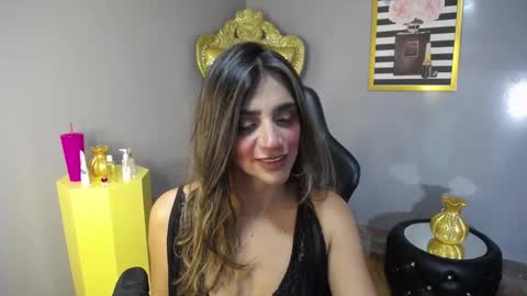 Snapshot of agatha_brooks_t chatting on November 4, 12:26 pm AGATHA online show from November 4, 12:26 pm