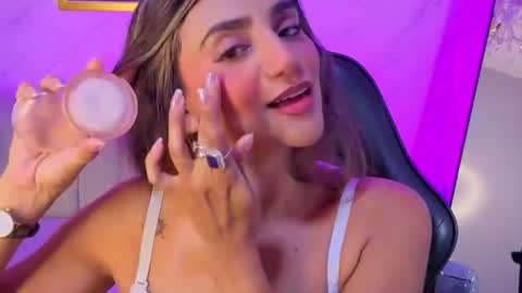 AGATHA online show from June 25, 12:31 pm