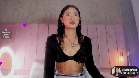 agatha_jener online show from May 21, 11:28 am