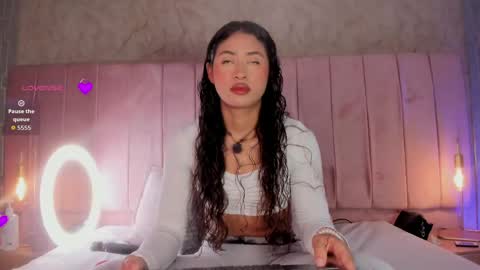agatha_jener online show from May 27, 11:29 am