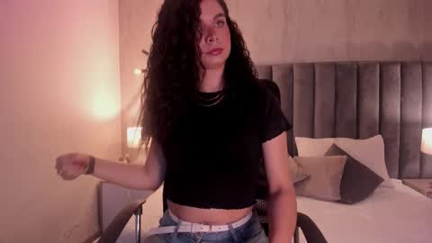 Snapshot of agatha_mendoza chatting on October 14, 10:54 pm AgathaMendoza online show from October 14, 10:54 pm