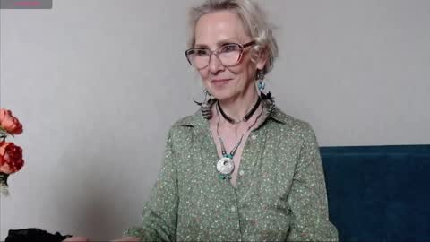 Agatha online show from May 15, 6:15 pm