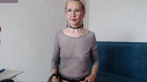 Agatha online show from May 19, 2:29 am