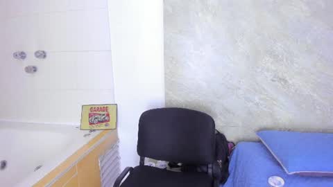 agatha_pleasure online show from July 4, 12:11 pm