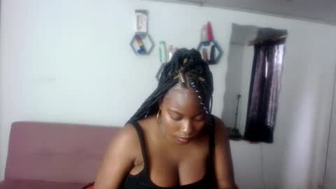 Snapshot of agatha_prime chatting on December 29, 4:19 pm CAROLINA online show from December 29, 4:19 pm
