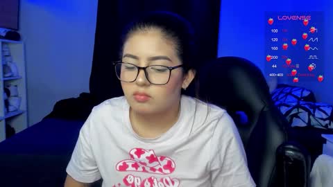 Cat online show from November 9, 4:44 am