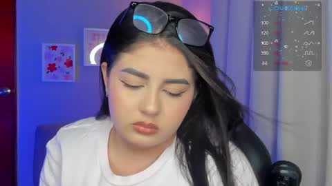 Snapshot of agatha_riccie chatting on July 27, 5:14 am Cat online show from July 27, 5:14 am