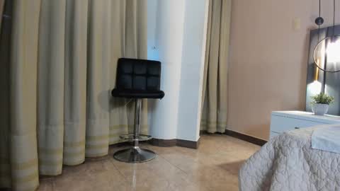 Agathaa white online show from September 22, 11:34 am