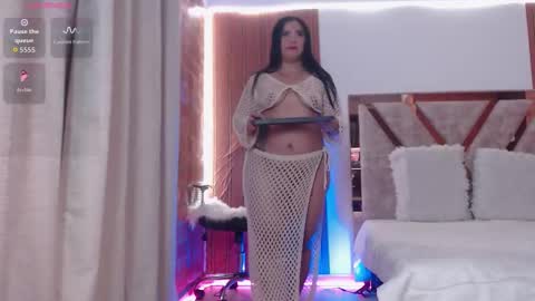 Agathaa white online show from December 4, 11:30 am