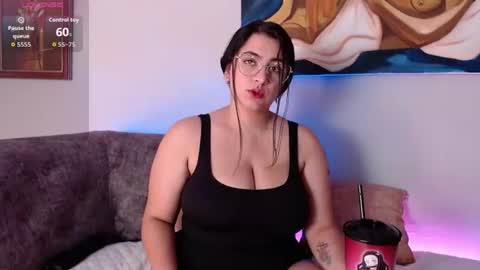 agatha bel    online show from July 28, 12:48 pm