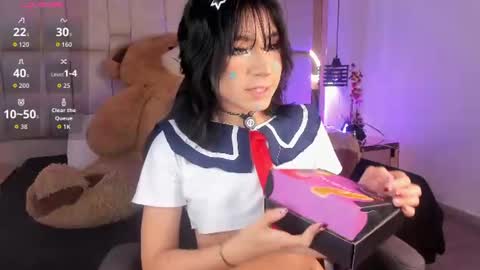 agathauwudoll online show from June 10, 9:35 pm