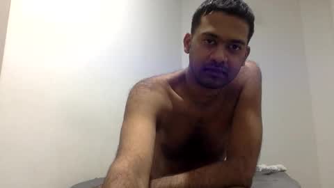 aggaggs online show from February 18, 4:08 am