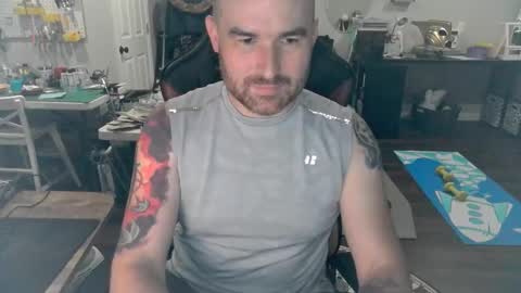 Snapshot of aggieswing chatting on January 20, 2:11 am Aggieswing online show from January 20, 2:11 am