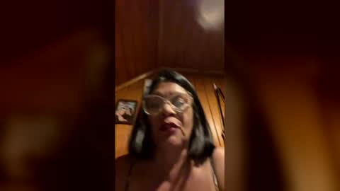 Snapshot of aghatah chatting on February 8, 2:37 am aghatah online show from February 8, 2:37 am