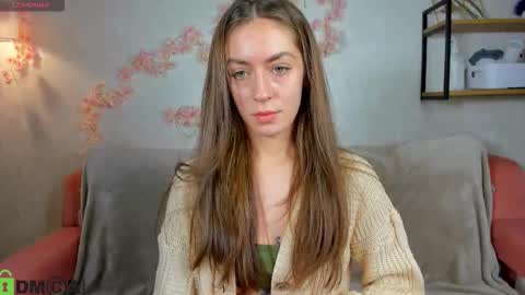 Snapshot of agnes_wells chatting on September 16, 8:15 am agnes wells online show from September 16, 8:15 am