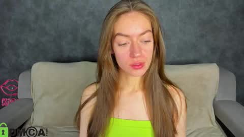 Snapshot of agnes_wells chatting on September 28, 12:05 am agnes wells online show from September 28, 12:05 am