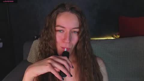 Snapshot of agnes_wells chatting on June 3, 1:19 am agnes wells online show from June 3, 1:19 am