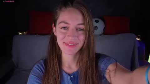 Snapshot of agnes_wells chatting on June 15, 1:08 am agnes wells online show from June 15, 1:08 am