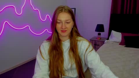 Snapshot of agnesarden chatting on March 9, 5:39 pm AgnesArden online show from March 9, 5:39 pm