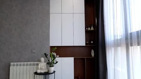 Snapshot of agnessi_ chatting on February 13, 9:20 am agnessi_ online show from February 13, 9:20 am