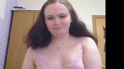 Snapshot of agnettta chatting on February 4, 4:29 am Agnettta online show from February 4, 4:29 am