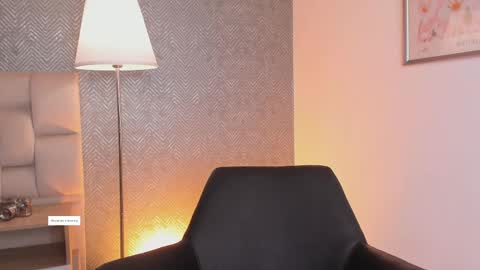 Snapshot of ah_mara chatting on May 20, 11:38 am Ahmara online show from May 20, 11:38 am