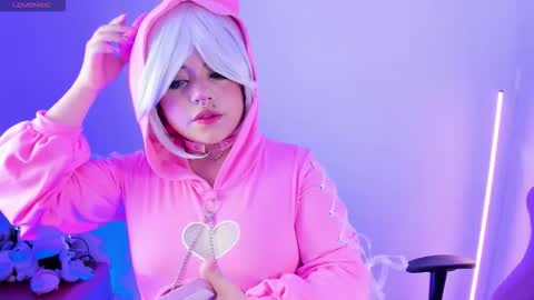 Ahri help me get to 100  online show from January 14, 5:13 am